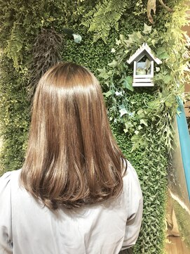 ラウレアヘアー(Laule'a hair) ナチュラルロング