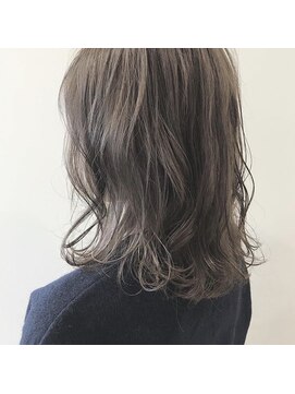 ガーランドウメダ(Garland umeda) ヘルシーレイヤー＿ボブ＿00216