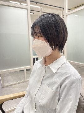 フレーム ヘア ルーム 天王寺駅前店(FRAME hair room) 大人ナチュラル暗髪ショート20代/30代/40代