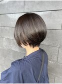 ショートボブ