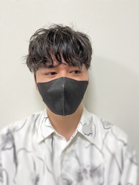 ふぁみーゆ(Famille) ツーブロマッシュ パーマ