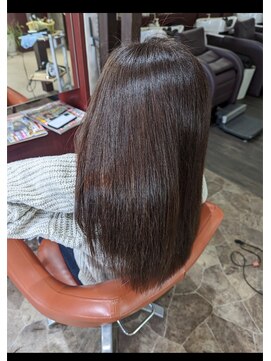 色髪美人 サラサラストレート