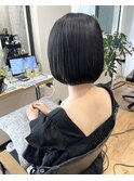 学生さんに人気◎黒髪内巻きボブ