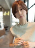 大人かわいい似合わせカットショートヘアシースルーバング小顔