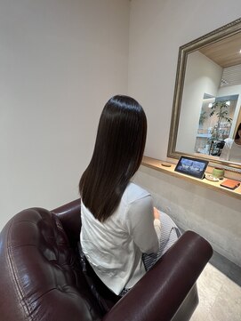 ベルラ(BeLuRA) 美髪矯正後に美髪エステすると…