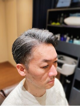 トレバー(Trever) アップバングツーブロ