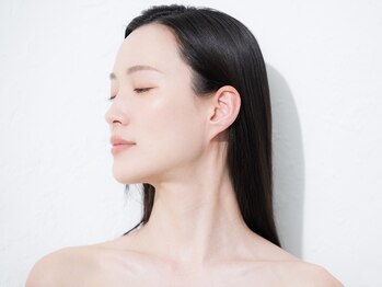 テラス 西宮店(TERRACE)の写真/《JR西宮駅直結》TERRACEの【プラチナ縮毛矯正】プロも認める技術力◎感動級の仕上がりが叶う☆