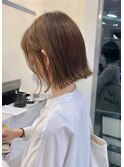切りっぱなしボブ 耳掛けボブ ヘイリーボブ 並行ボブ