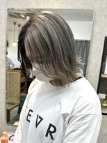 リベストバイジェービー 稲毛(li best. byjb)&nbsp;ダークアッシュ/大人ガーリー/似合わせカット[稲毛/白髪ぼかし]