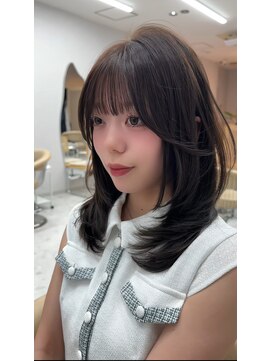 天神美容室 海外レイヤーカットハッシュカット