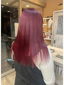 モアムー(Moremuu) 【りえ】レッドカラー