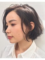 コス(kos)&nbsp;タイトなニュアンスボブ