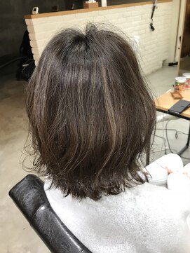 レナンダ (Reanda) アッシュグレー