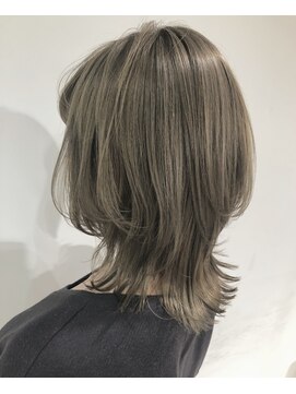 シーン 池袋(scene.) scene.【シーン】【池袋 西口徒歩3分】ハイトーンウルフレイヤー