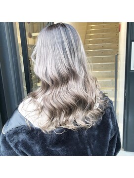 ニフティー(Nifty) ホワイトバレイヤージュ