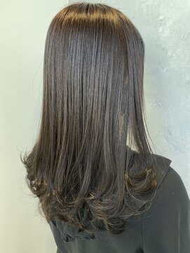 サロウィン 池袋(SALOWIN) ワンカールで決まるロングレイヤー03