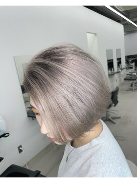 エゴル ナゴヤサカエ(ENGOL NAGOYA SAKAE) パールシルバー