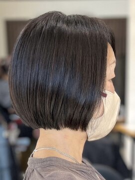 アトリエコア(Atelier Coa) ショートカットショートボブミルクティーベージュカラー前髪あり