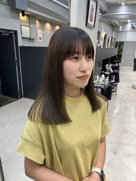 テトヘアー(teto hair) ミディアムオリーブベージュ切りっぱなしワイドバング