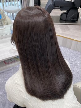 ヨンセンチメートルヒロサカ(4cm HIROSAKA)の写真/【髪質改善/金沢香林坊】金沢でお悩みなら[4cm]へ。地毛の美しさを諦めない、特別なヘアケアを体験して＊