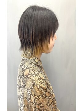 トップヘアー 中庄店(TOP HAIR fuapua) ウルフカット【りり】