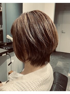 ルフレ 立川(Reflet) ショートボブ