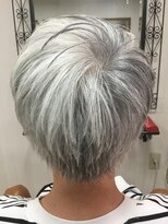 ヘアデザイン タイヨウのはな エレショート