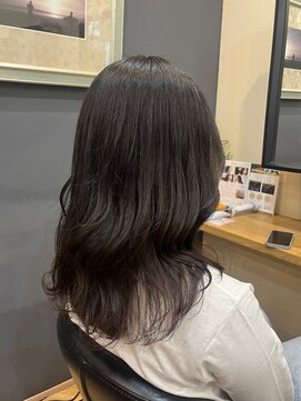 アルター(aL ter) 地毛風カラー［イメチェン/外ハネボブ/ワイドバング］長野歌穂