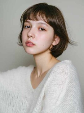 トクテ 吉祥寺(tokute) くびレイヤーエモージュグレージュカラーくびれショート/吉祥寺