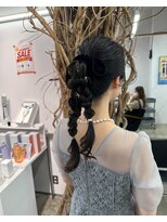ソーソー(SoSo)&nbsp;お呼ばれあみおろしヘアセットナチュラルショートミルクブラウン