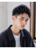 スキンフェードアップバングツーブロック束感ショートヘア