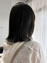 ログ(log)&nbsp;ニュアンスパーマ　髪質改善カラー　顔まわり　レイヤー　艶髪