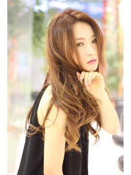 ヘアサロンエムフィス 池袋東口(HAIR SALON M Fe's) 【M／HOLIDAY】セクシーロングスタイル