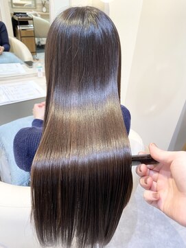 アンド ラ ブランシュ(&.La Blanche) ミディアムヘア/斜めバング/グレージュカラー/シルキーベージュ