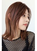 大人外ハネミディアムボブ