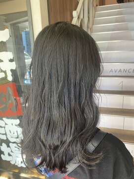 アヴァンス 天王寺店(AVANCE.) ブルーブラック×透明感