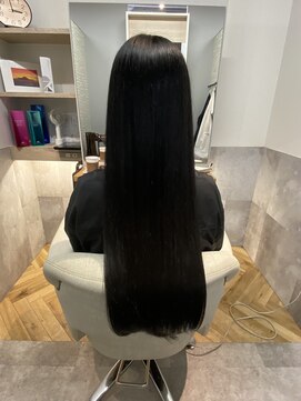 トゥーリ 藤崎店(tuuli) 高畠弘輝、外はねボブ、ペールベージュ