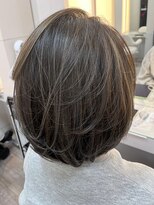 ソシエ 福岡岩田屋店&nbsp;白髪ぼかしハイライト/大人女性/40代/50代/60代