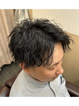 銀座マツナガ 浅草店 大人気♪ツイストスパイラルツーブロックセンターパートビジネス