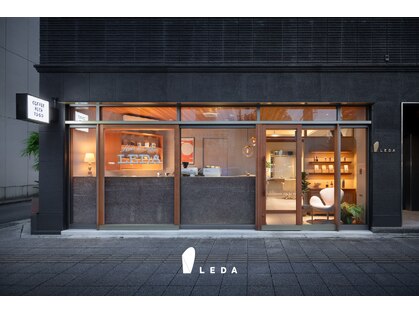 レダ(LEDA)の写真