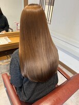 ルシュカイチマルニ(Rasca102) Rasca◇つやベージュ　ブリーチ無しカラー　ロングヘア