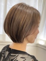 ソワネ 表参道(soigne)&nbsp;表参道大人ショートボブ顔周りレイヤーカットくびれショート40代