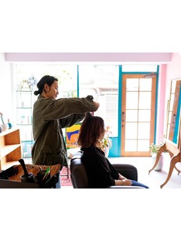 一人一人のお客様としっかり向き合い、お客様のなりたいを叶える☆丁寧なカウンセリングで理想のスタイルへ