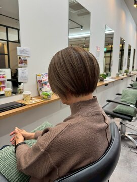 ノマド 印西牧の原千葉ニュータウン(NOMAD) 黒髪/オリーブグレー/小顔/ココアベージュ/印西牧の原駅