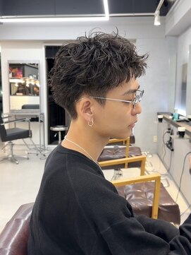 アンサー 渋谷(ANSWER) スパイキーショートツイストスパイラルパーマ短髪ツーブロック