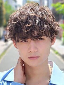 レタッチ バイ フィフス 銀座(RETOUCH by fifth) 銀座シャドウパーマルーズパーマ波巻きスパイラルパーママッシュ