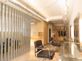 ポッツ(Potts)の写真/【浜松に新しい感性を】あなたらしさを大切にトレンドとカルチャーを纏うメンズ特化の隠れ家サロンがOPEN。