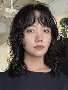 シキ(SIKI) 髪質改善パーマ透明感カラーダブルカラーブリーチボブ