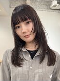 小顔見せたっぷりレイヤーカット/20代・30代