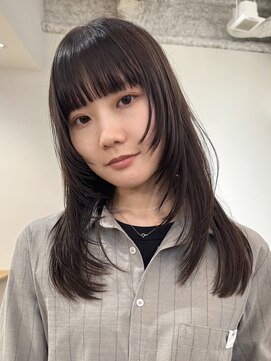 マルケ ドゥ マッシュ(MaruQuee de mashu) 小顔見せたっぷりレイヤーカット/20代・30代